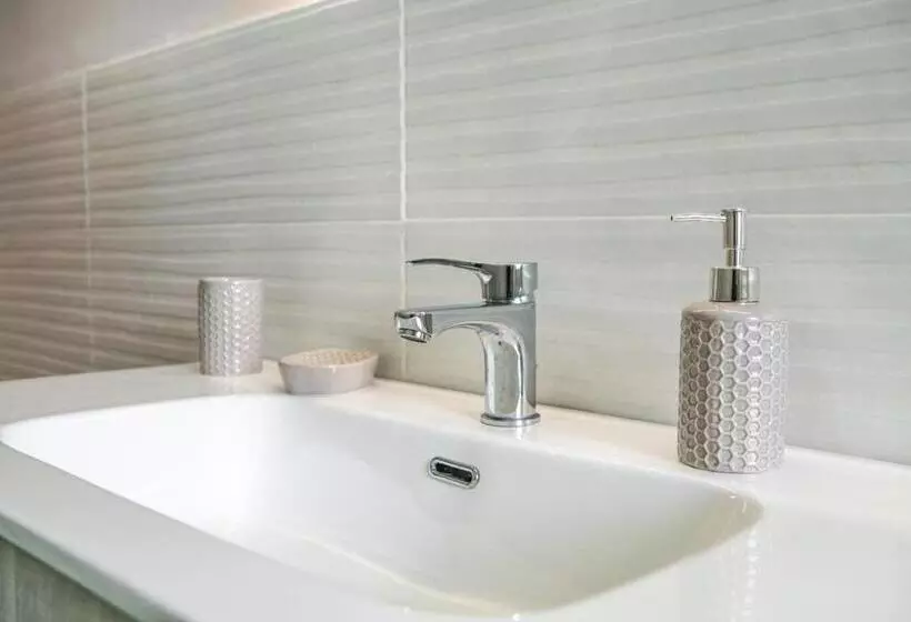 Aamiaismajoitus (B&B) Villa Liberti Rooms