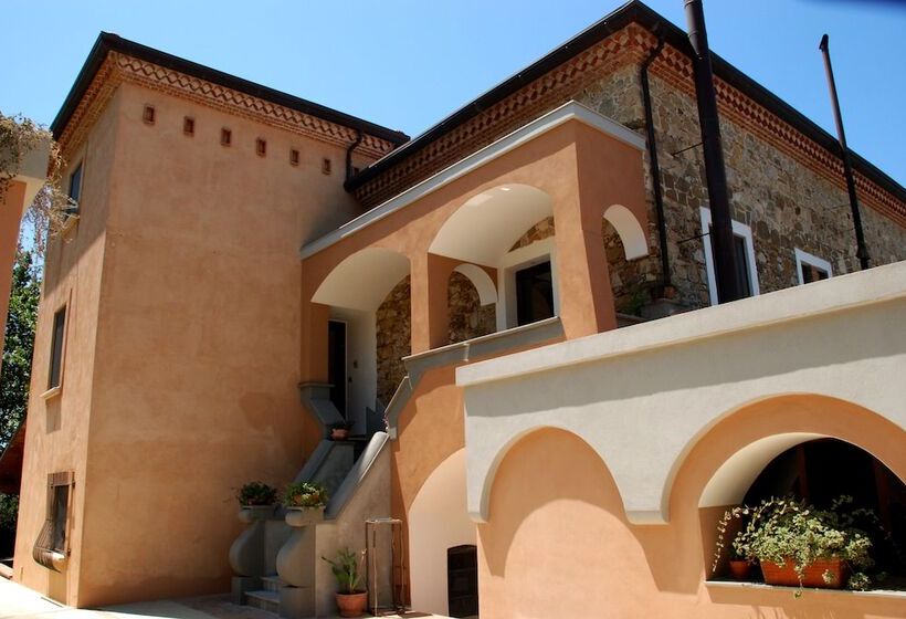 Casale Giancesare Villa Agricola