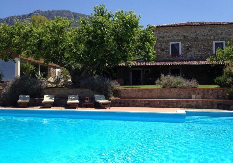 Casale Giancesare Villa Agricola