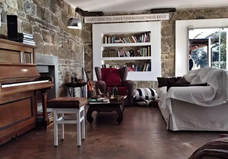 Casale Giancesare Villa Agricola