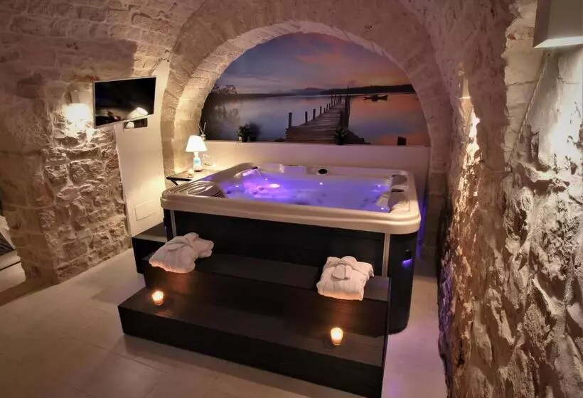 ホテル Albergo Diffuso Dimora Rossi B&b