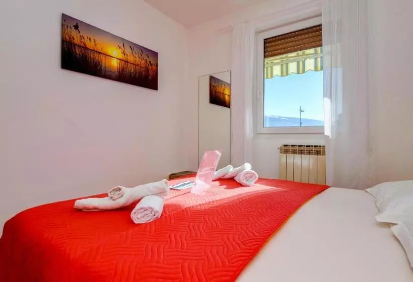 Отель Gardagate La Portella