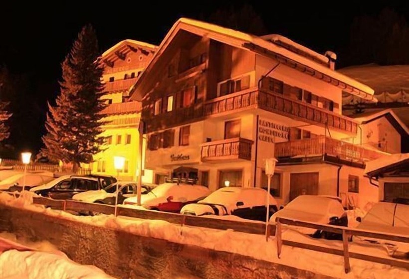 בית מלון כפרי Genziana