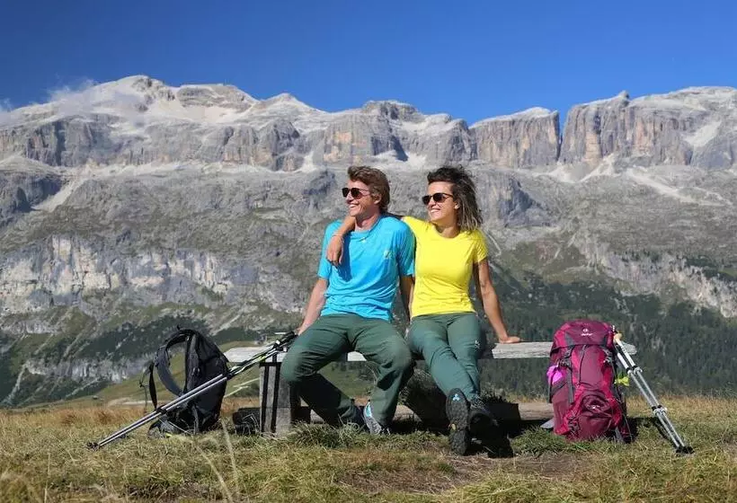 בית מלון כפרי Genziana