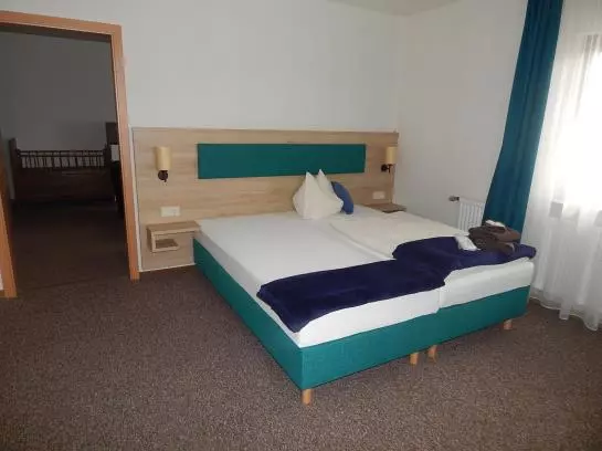 בית מלון כפרי Lindenhof