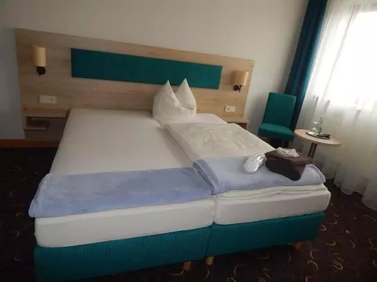 בית מלון כפרי Lindenhof