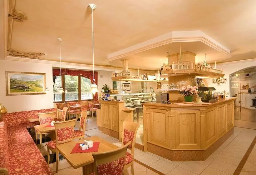 בית מלון כפרי Pineta Pastry