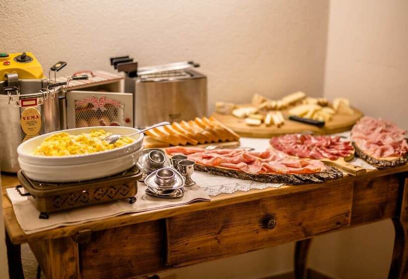 בית מלון כפרי Pineta Pastry