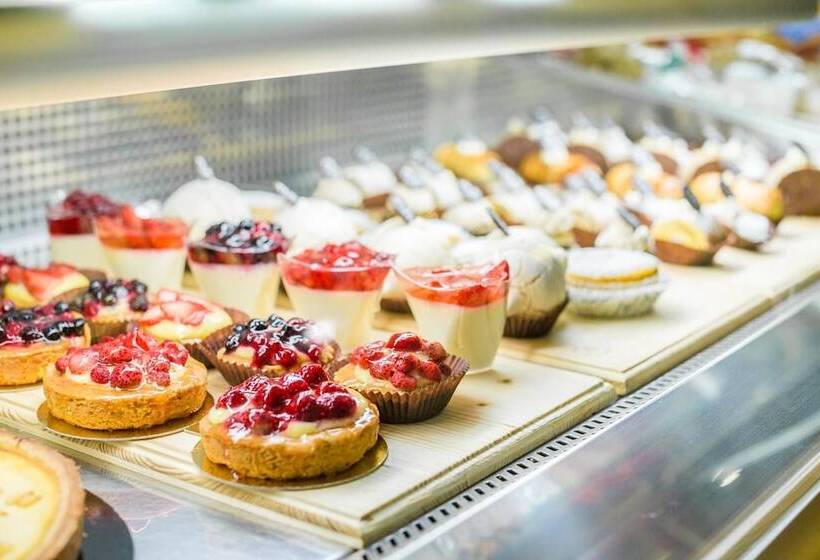 בית מלון כפרי Pineta Pastry