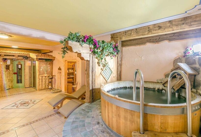 בית מלון כפרי Pineta Pastry