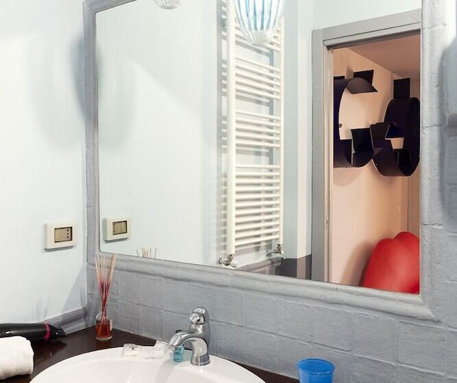 בית מלון כפרי Suite D'autore Art Design Gallery