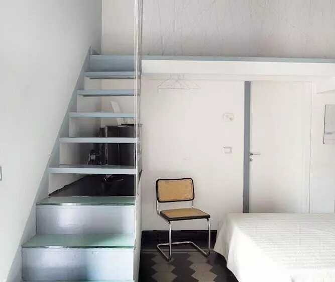 هتل Suite D'autore Art Design Gallery