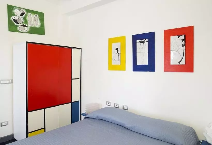 هتل Suite D'autore Art Design Gallery