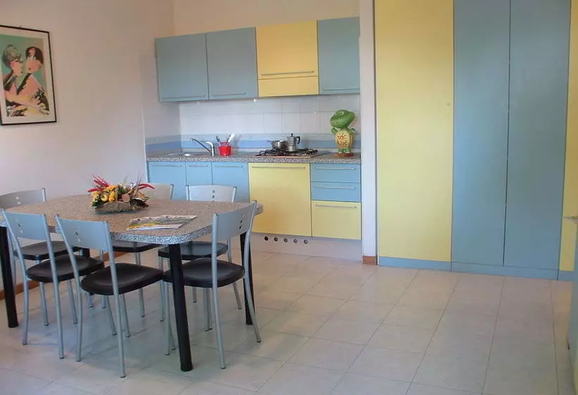 هتل Tizé Village