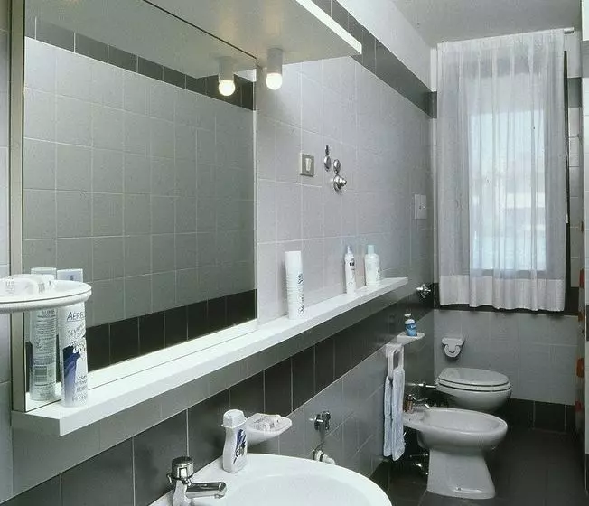 هتل Tizé Village