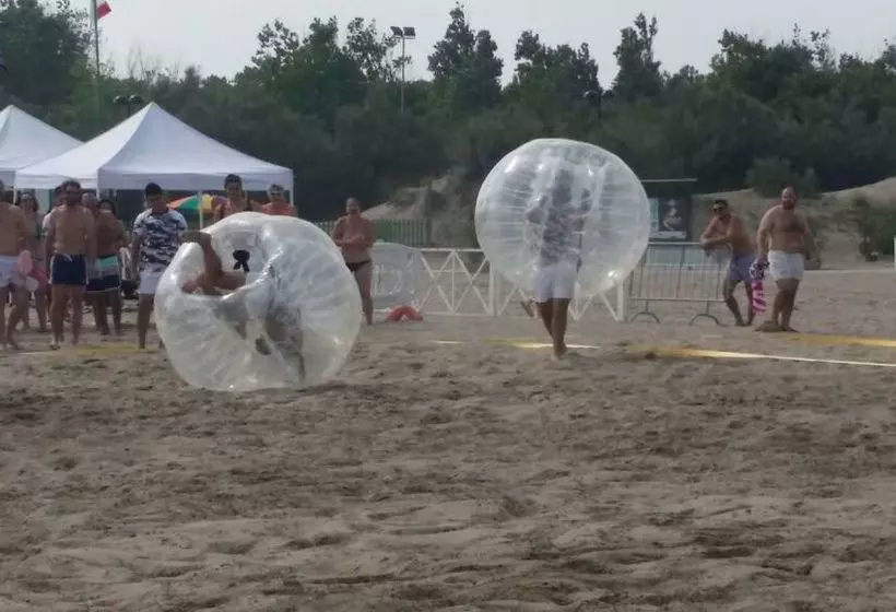 هتل Tizé Village