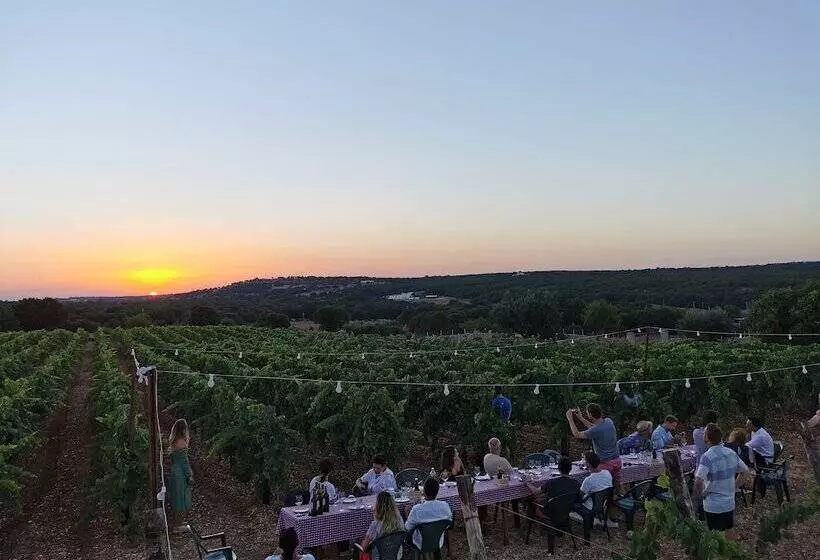فندق Trulli Il Castagno