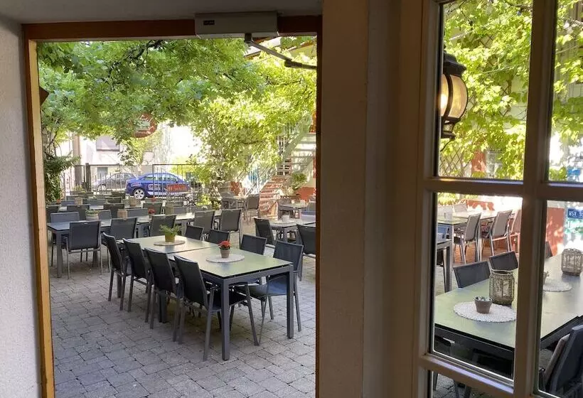 Отель Wirtshaus Am Treidelpfad