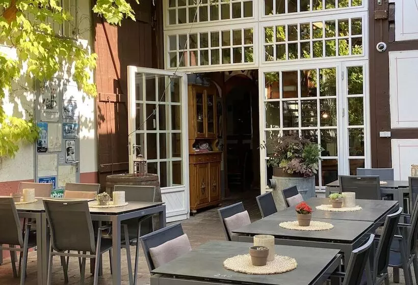 Отель Wirtshaus Am Treidelpfad