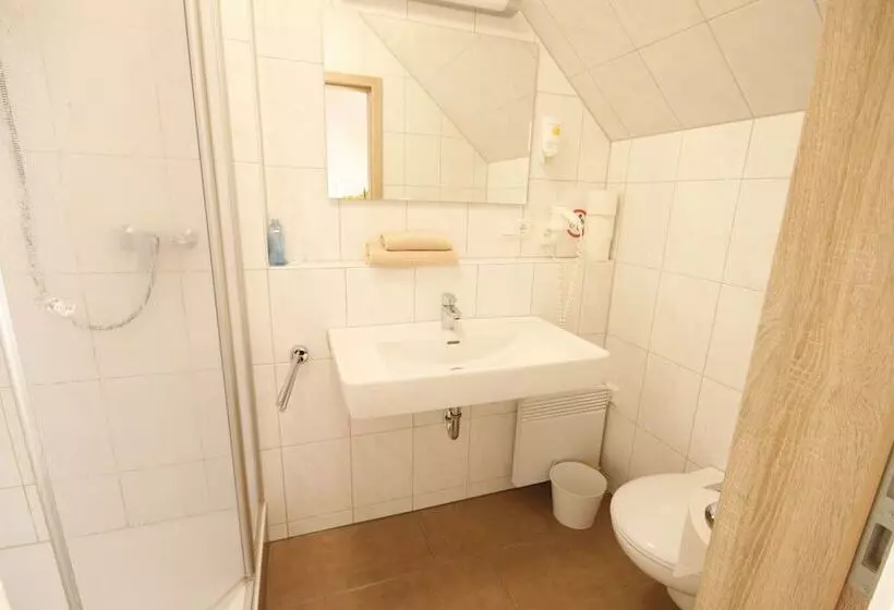 Отель Wirtshaus Am Treidelpfad