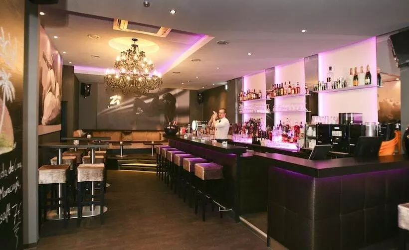 Panzió Karlstor Gästehaus