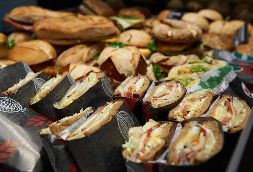 Pensão Karlstor Gästehaus