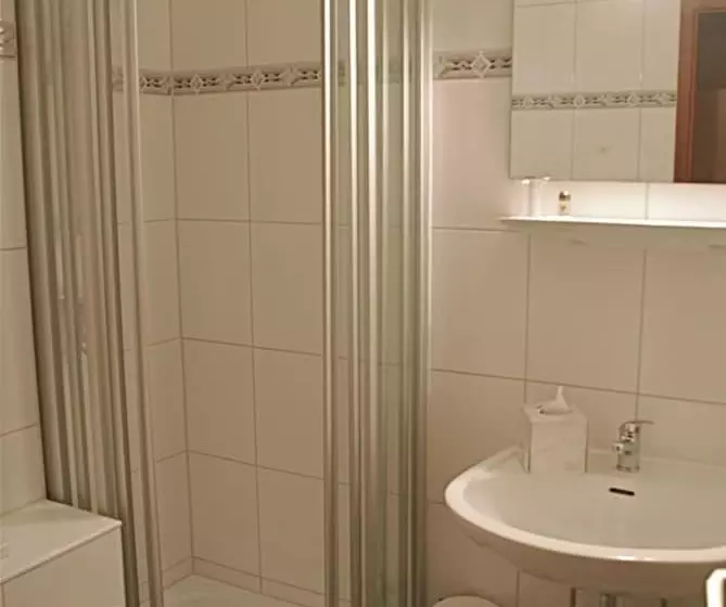 Panzió Karlstor Gästehaus