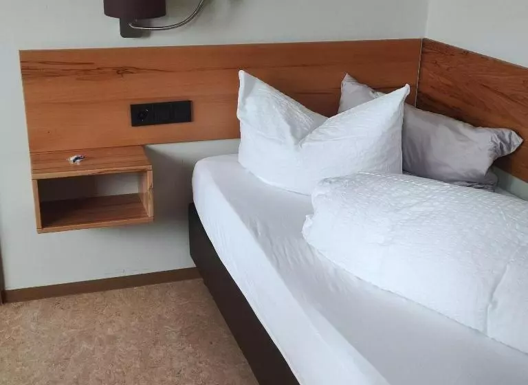 膳宿费 Gasthof Goldene Krone