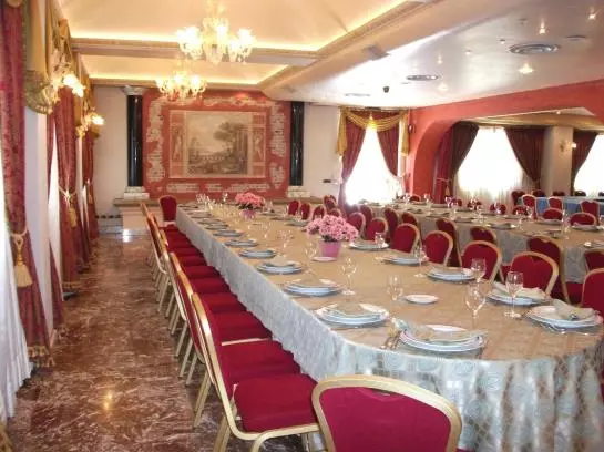 Plaza Hotel Comfort