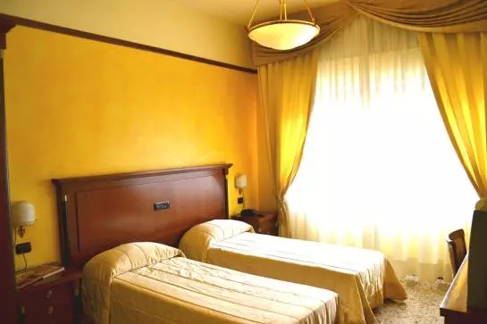 Plaza Hotel Comfort