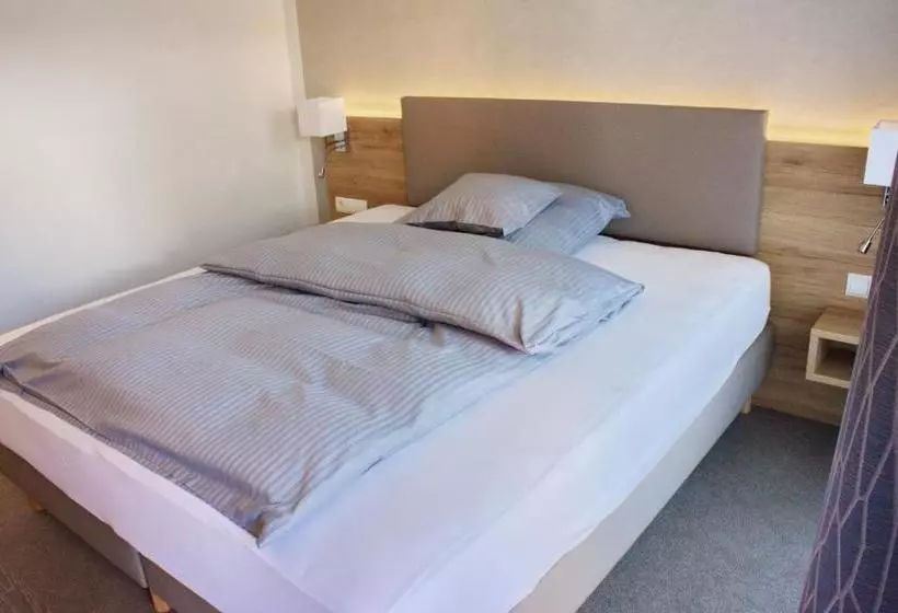 Stichwehs Hotel Am Bahnhof