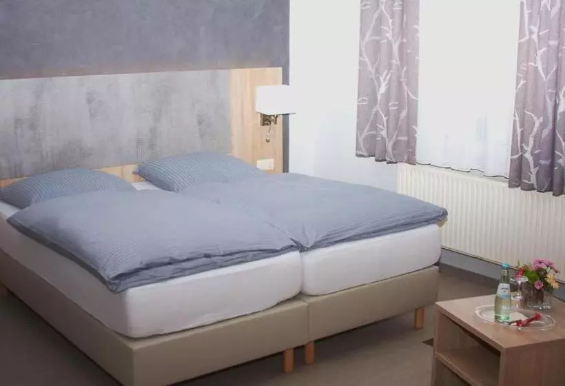 Stichwehs Hotel Am Bahnhof