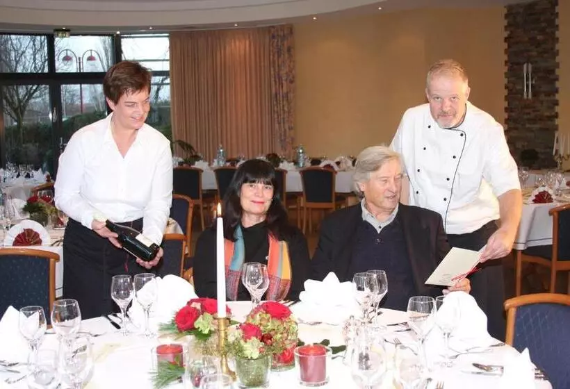 Stichwehs Hotel Am Bahnhof