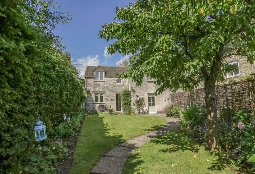 Bluebell Cottage