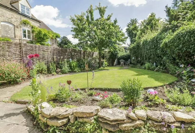 Bluebell Cottage