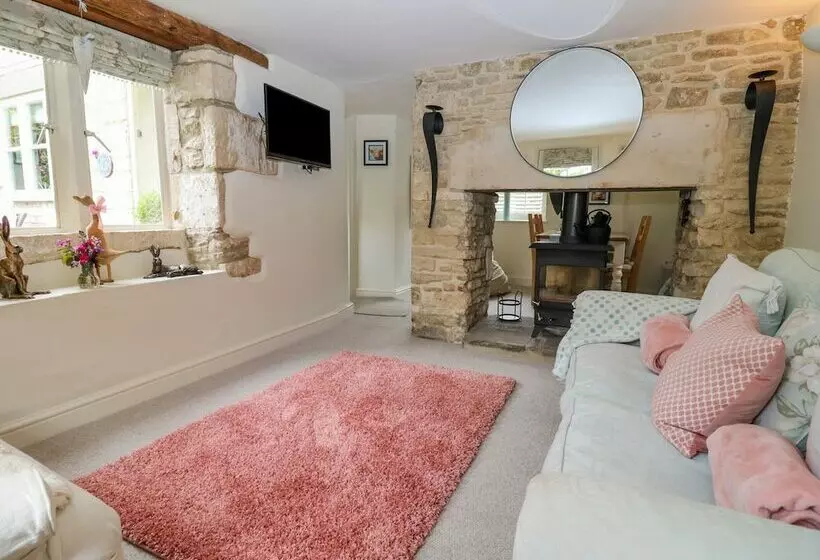 Bluebell Cottage