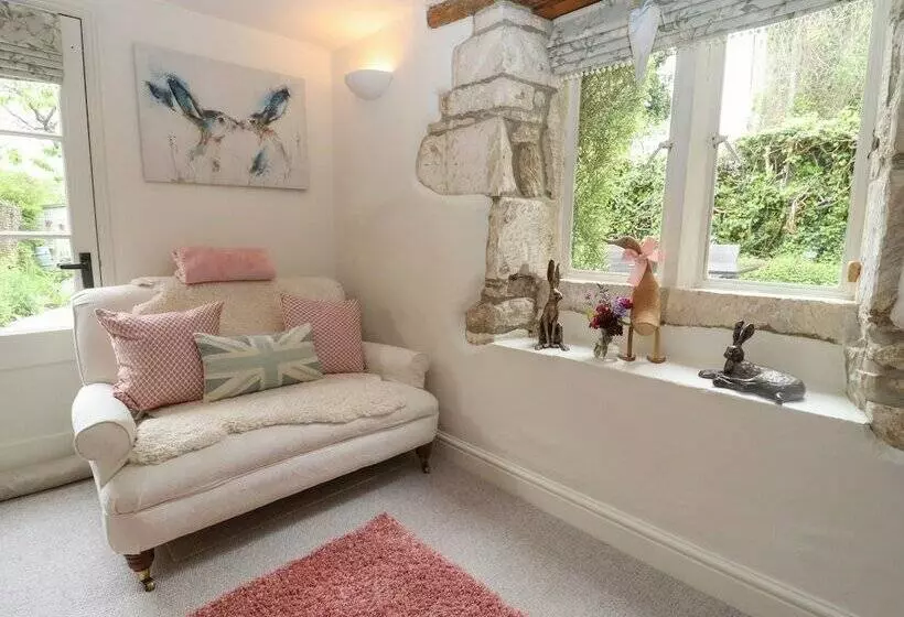 Bluebell Cottage