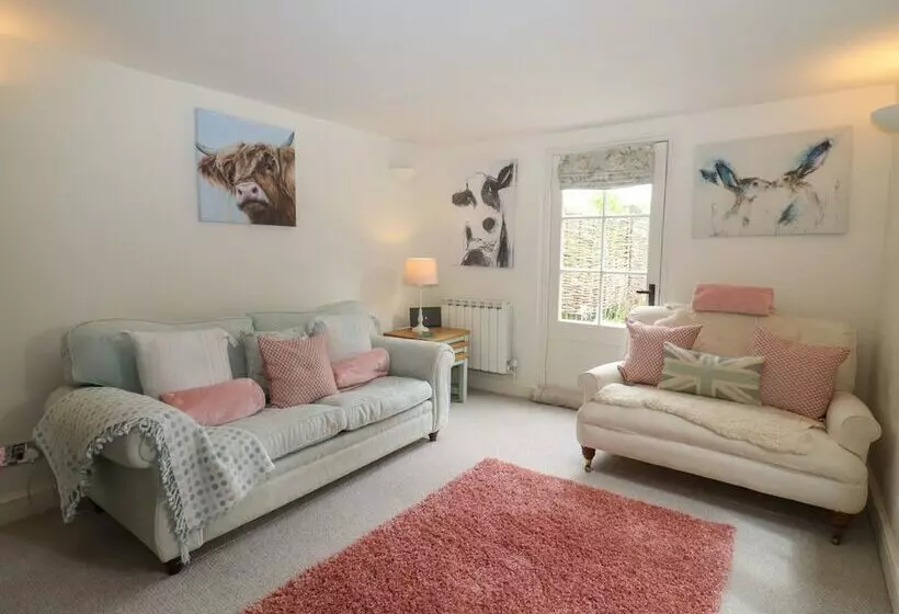 Bluebell Cottage