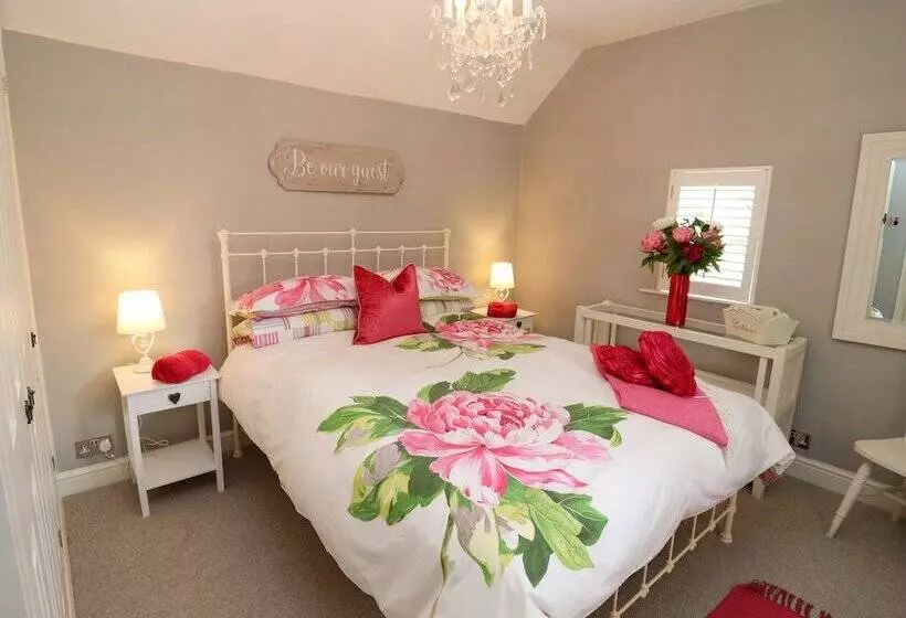 Bluebell Cottage
