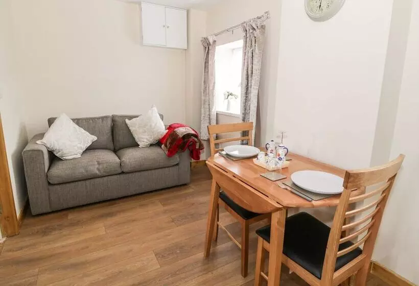 Butchers Arms Cottage