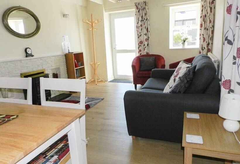 Bwlch Yr Awel Cottage