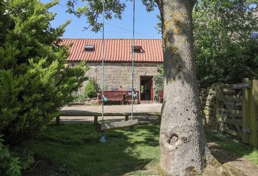 Daffodil Cottage