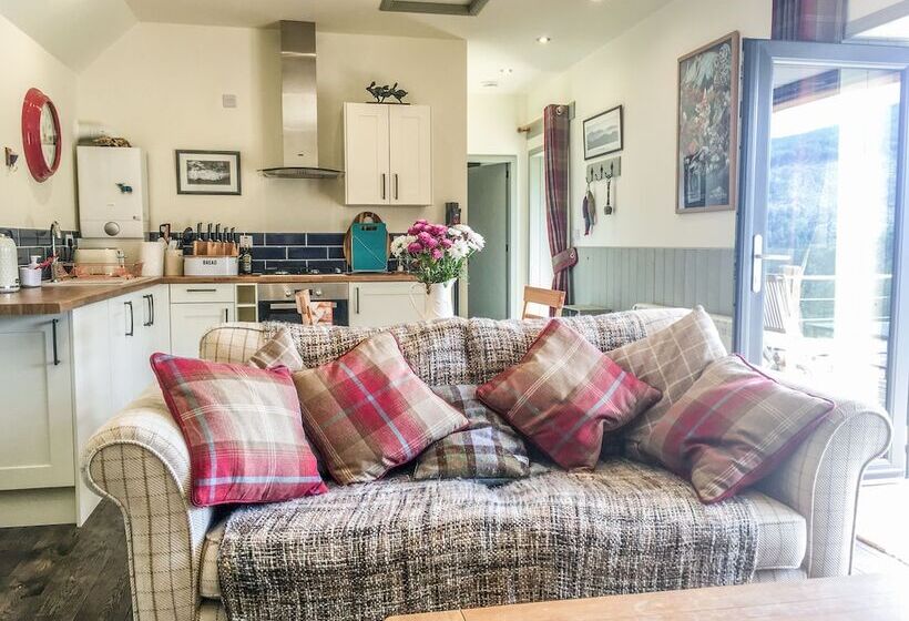 East Craigdhu Cow Byre