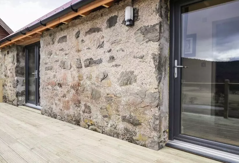 East Craigdhu Cow Byre