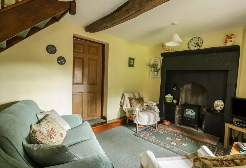 Gardeners Cottage