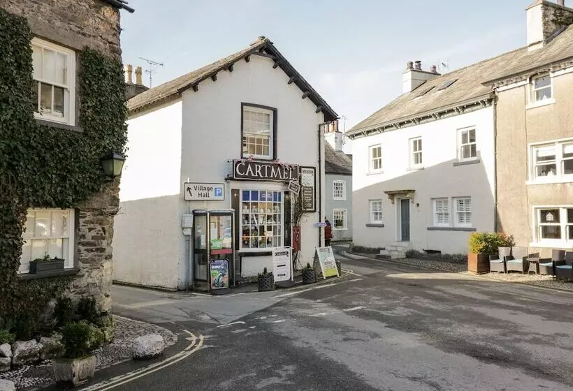 Longlands The Coach House