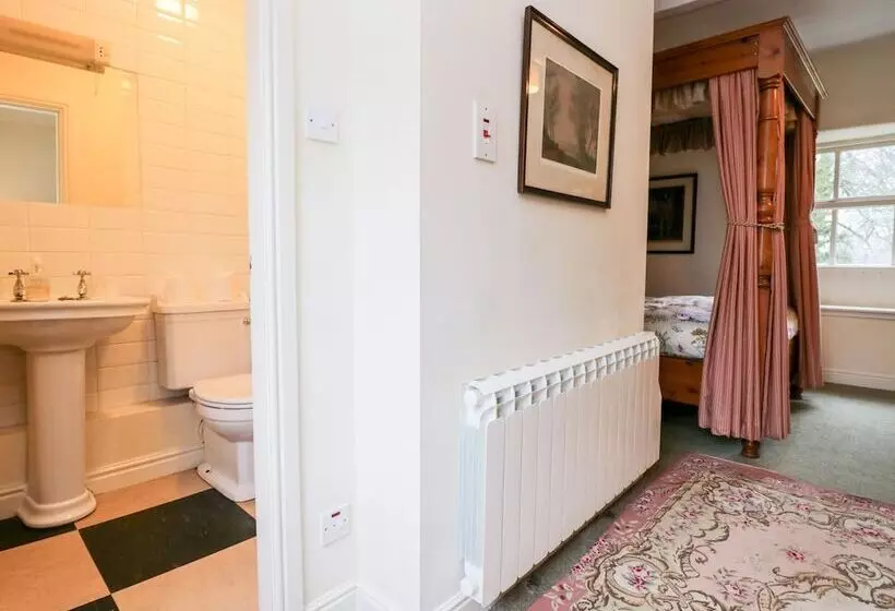Longlands The Coach House