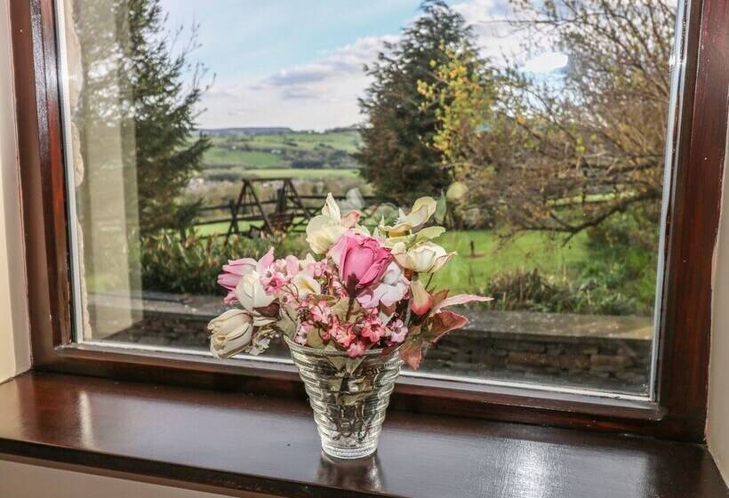 The Cottage At Moseley House Farm
