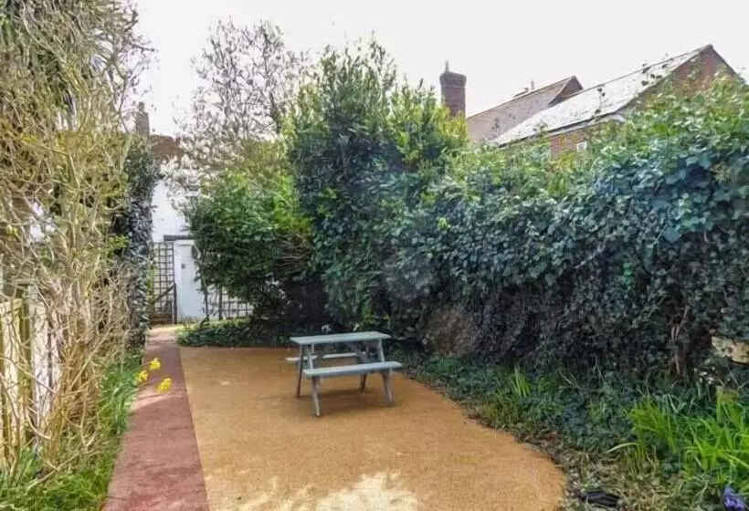 2 Hope Cottages