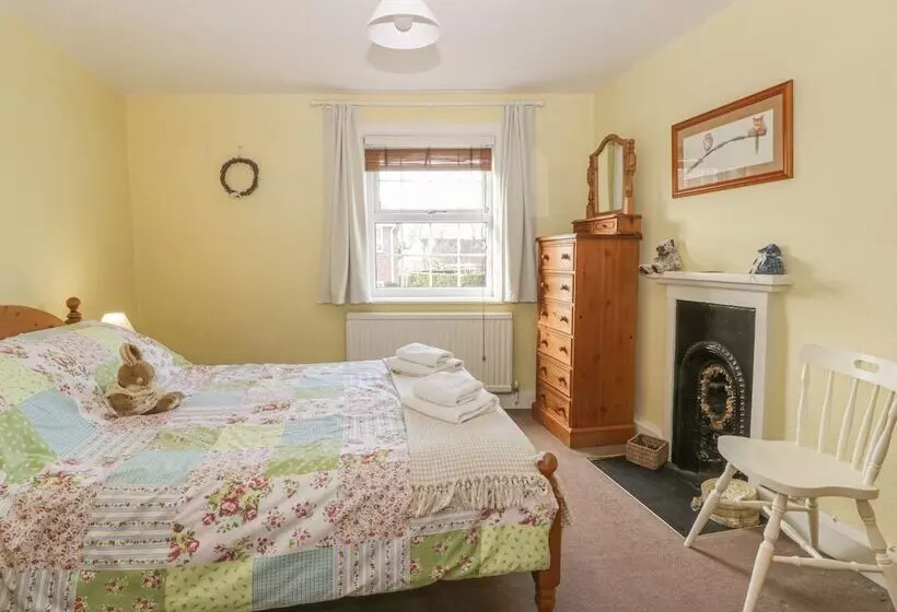 31 Outgang Road